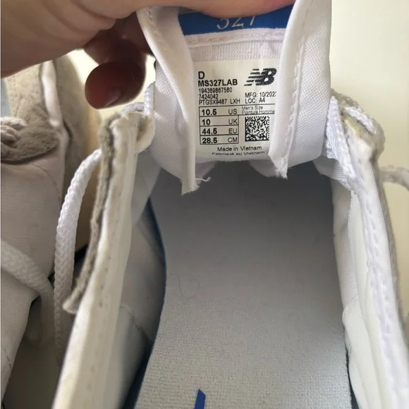 New Balance 327 Sneaker - Picture 5 of 5